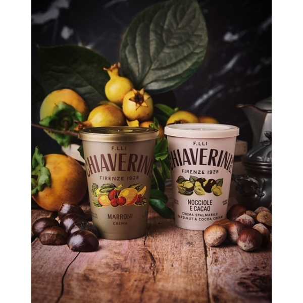 Nocciole-e-cacao-Marrone